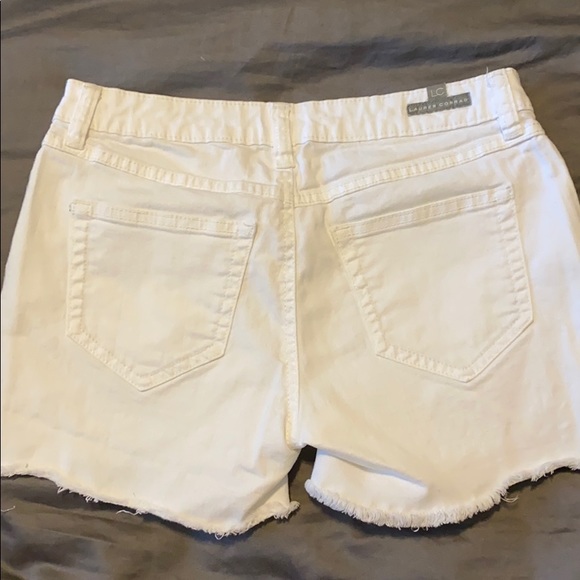 Lauren Conrad White Denim Shorts - Picture 2 of 3